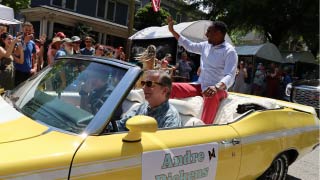 Mayor Andre Dickens at Festival